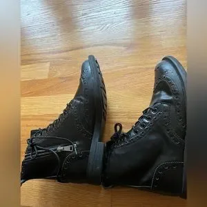 Dolce & Gabbana | Shoes | New Dolce Gabbana Siracusa Leather  display picture 1